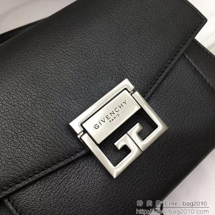 GlVENCHY紀梵希 法國代購級別 Givenchy Bag 巴黎走秀新款 中號 鏈條手提 斜挎包  tsg1251